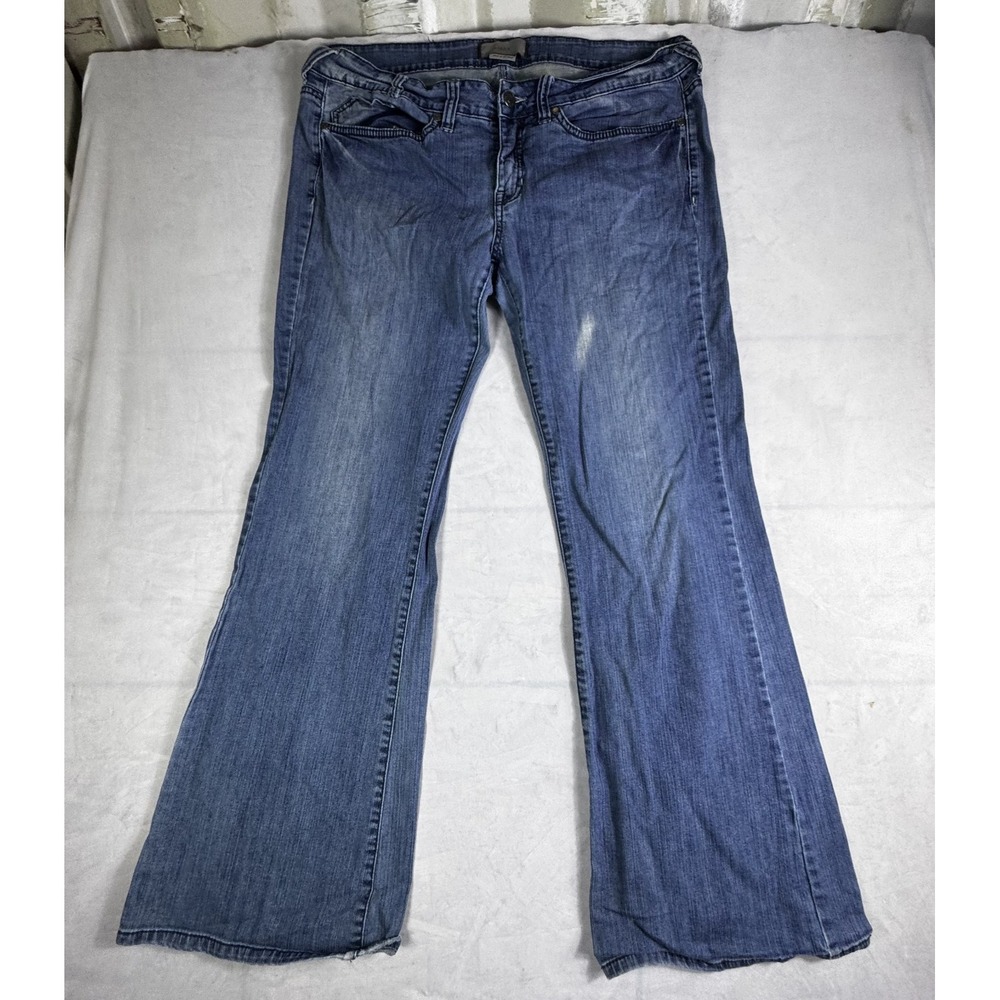 Max Womens Flared Jeans Blue Denim Stone Wash Classic 5-Pocket Y2K Retro Size 18